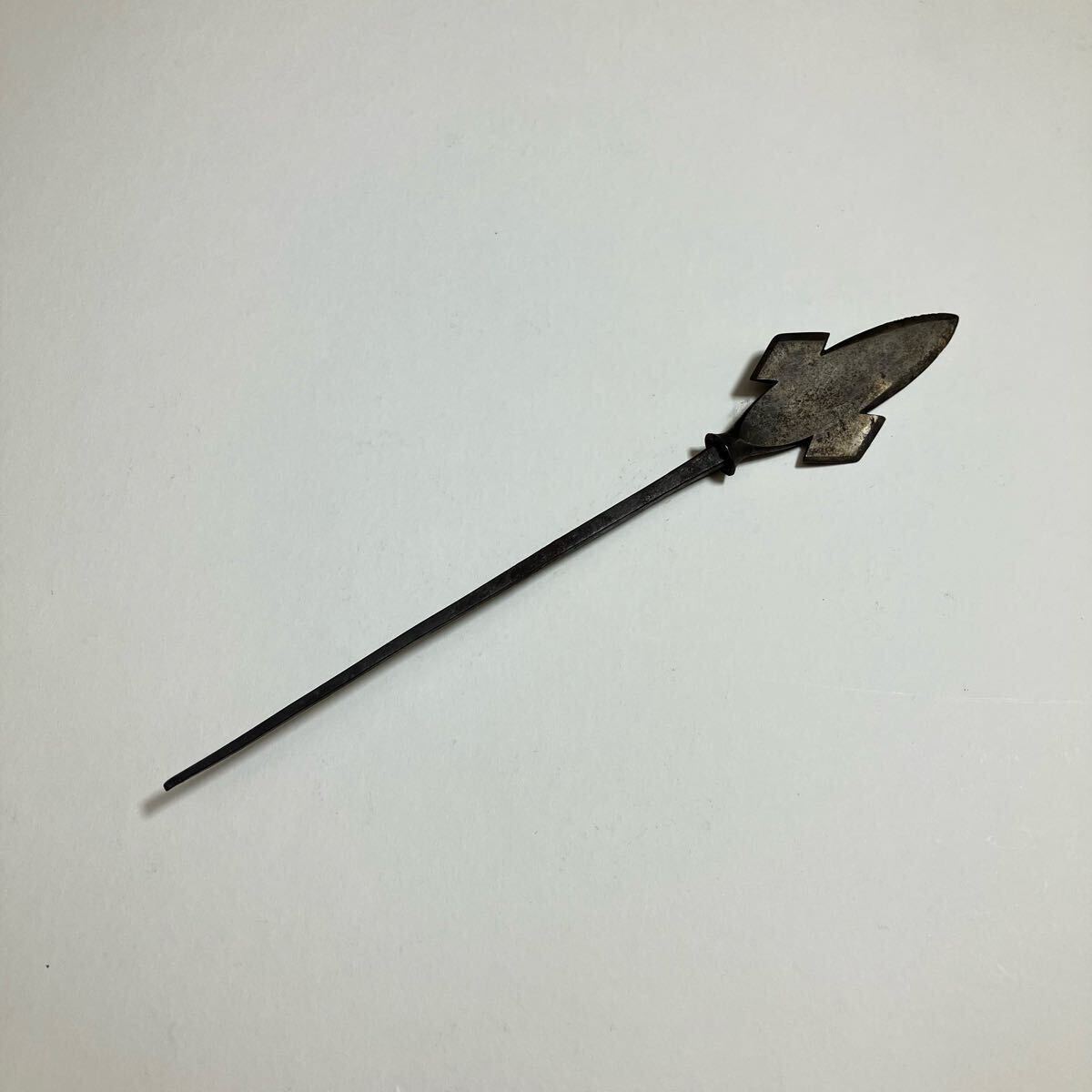 送料無料 いくらから 時代武具 時代物 武具 当時物 矢じり 古鉄矢尻 やじり 鏃 弓道 金属工芸