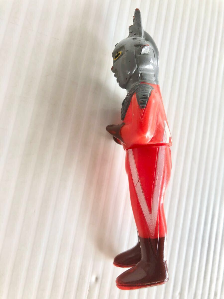 ウルトラセブン　ペンダント　ソフビ　フィギュア　レトロ　当時物 ウルトラセブン ペンダント ソフビ フィギュア レトロ 当時物