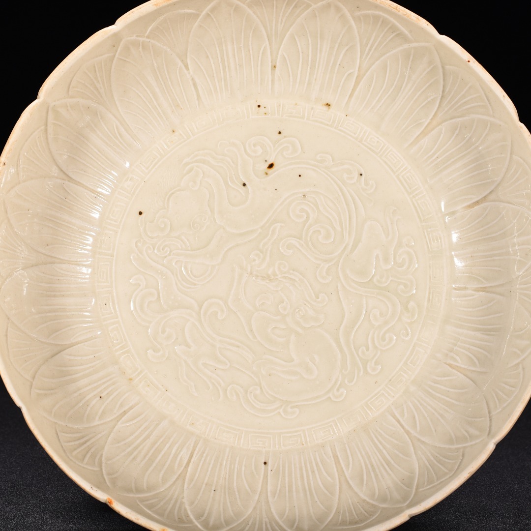 TA313■中国古玩 唐物 宋時代 定窯 龍紋洗 乾隆御題銘文 時代物 極上品■高さ3.5cm・直径17.7cm■_画像5