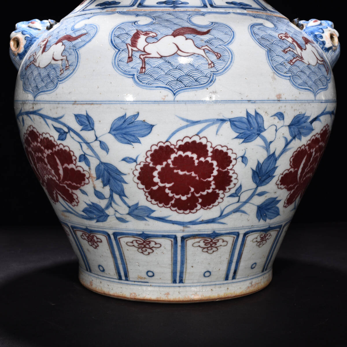 TA333■中国古玩 唐物 元青花・釉里紅纏枝花卉紋虎頭罐・極細工 古賞物 ■高さ43cm・直径32cm■_画像4