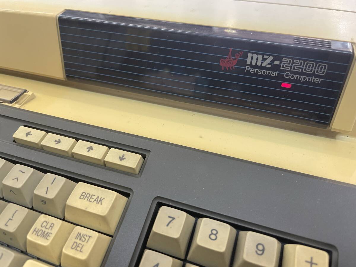 [I-1-R23] редкий retro PC SHARP sharp MZ-2200 электризация только проверка 
