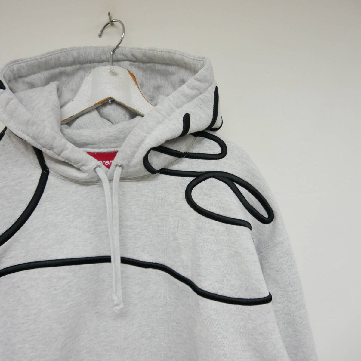 Supreme★ショルダー スクリプト フーデッド スウェットシャツ 1円】未使用 Supreme 国内正規 25SS Shoulder Script Hooded