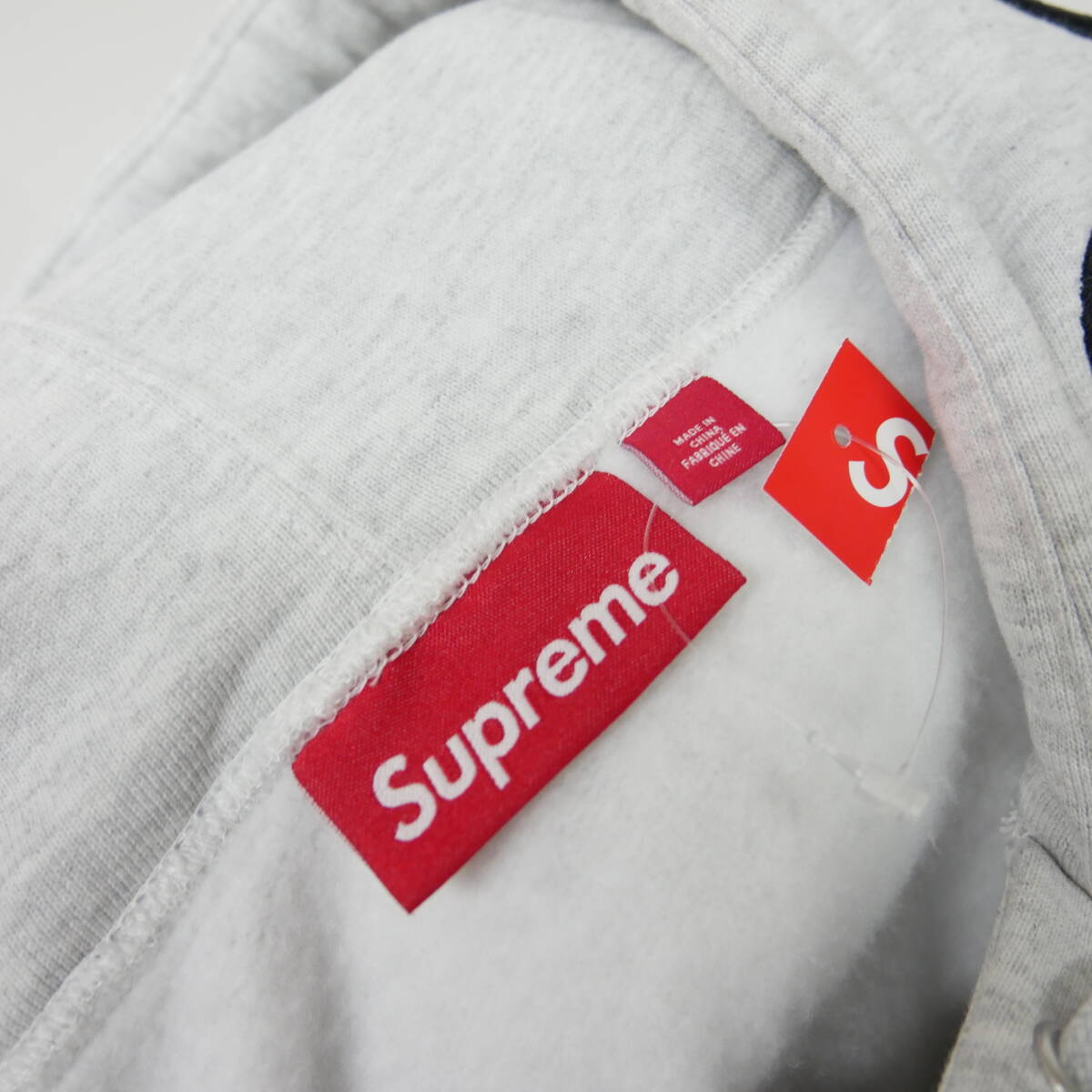 Supreme★ショルダー スクリプト フーデッド スウェットシャツ 1円】未使用 Supreme 国内正規 25SS Shoulder Script Hooded