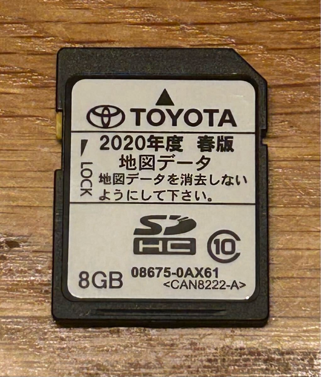 トヨタ 純正 NSCP-W64 2020年 春版 08675-0AX61 8GB 地図データ更新 SDカード 動作確認済み 説明書付き
