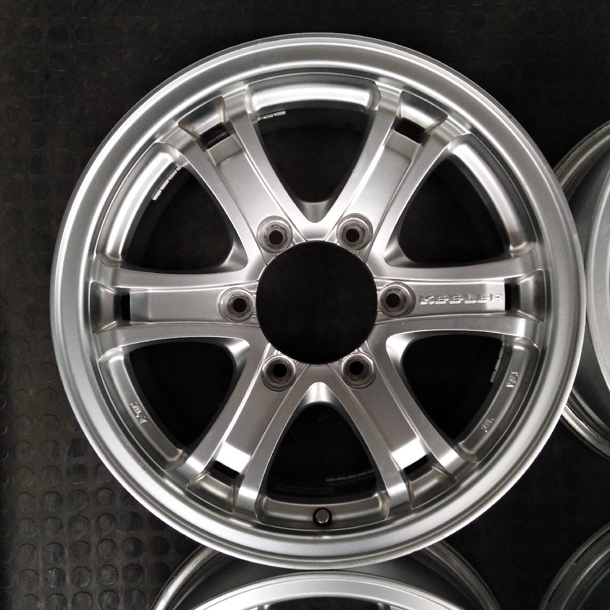 T4-171【4本価格】【16×6.5J 6x139.7 ET+38 ハブ110】WEDS?ハイエース等?店頭引取可能?適格請求書発行可能