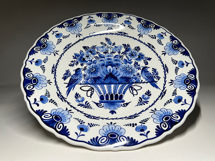 【瑞】デルフト DELFT 　花鳥紋　飾り皿　徑：２９．８ｃｍ