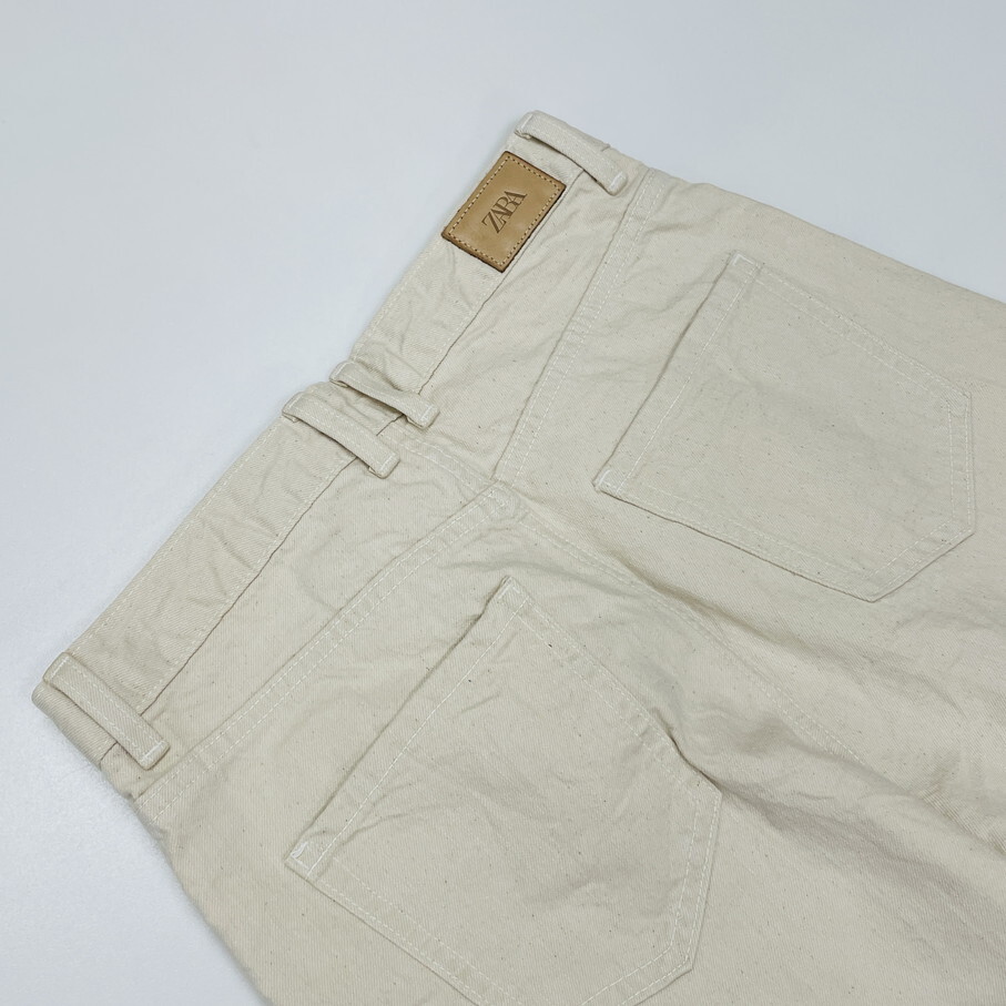 ZARA /38/ ベージュ系 ストレートデニムパンツ ハイライズジーンズ 生地 コットン タグ付き カジュアル 通勤 レッドステッチ デイリー ザラ_画像8
