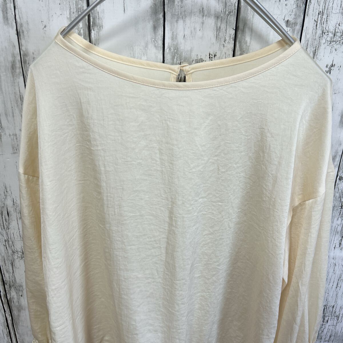 新品未使用！トップス　M