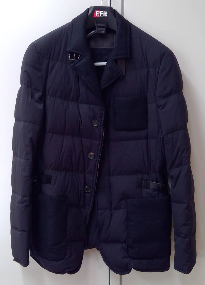 Salvatore Ferragamo サルヴァトーレ フェラガモ　ダウンジャケット、size: 48