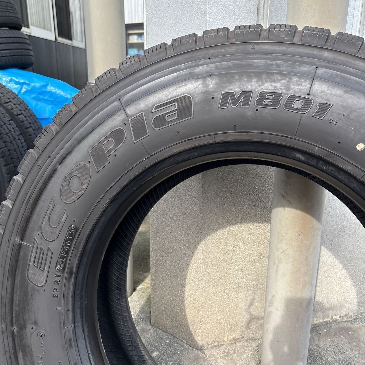  Bridgestone M801 265/70R19.5 не использовался шина 1 шт. BRIDGESTONE