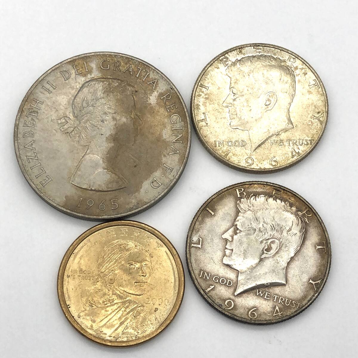 アメリカ 50S銀貨 ケネディ大統領 ハーフダラー 1967年銘 準未品