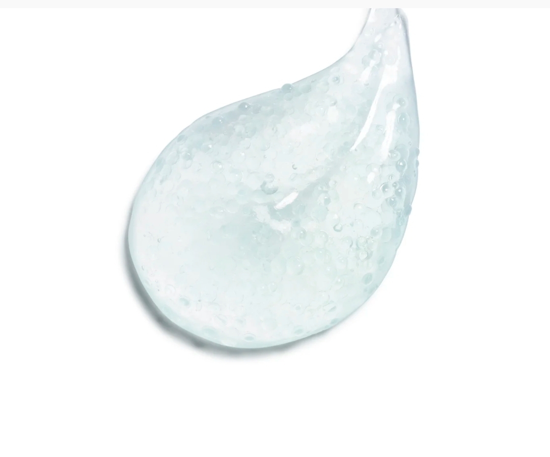 シャネル　イドゥラビューティ　マイクロリップセラム