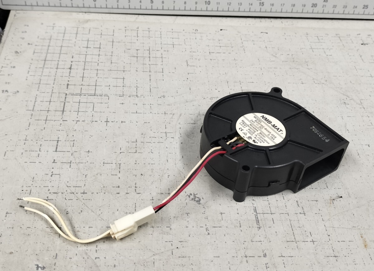 11-NMB-MAT/DCファン/冷却ファン/シロッコファン/BG0702-B055-00S/DC24v/中古品_画像1