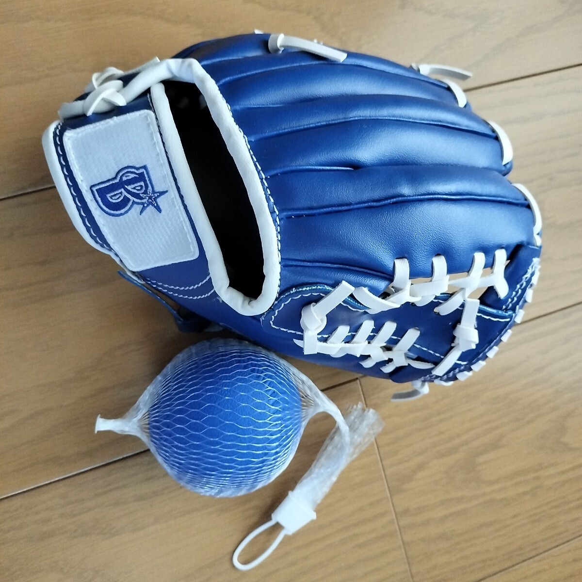 限定】横浜DeNAベイスターズ 子供 幼児 用グローブ 右投げ