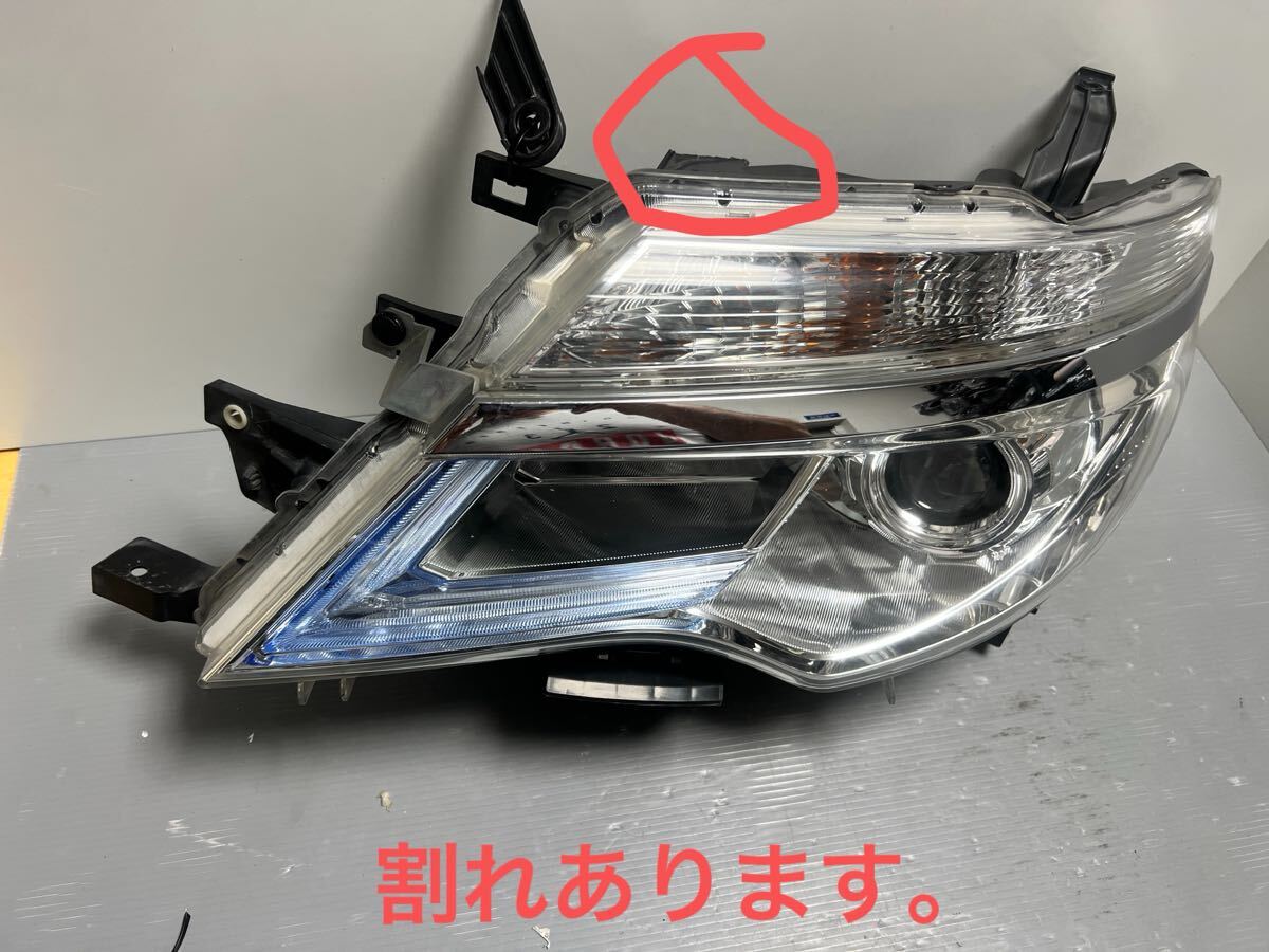 日産　セレナ　C26 HFC26 ヘッドライト 左右セット　LED 100-23683 中古品です。_画像2