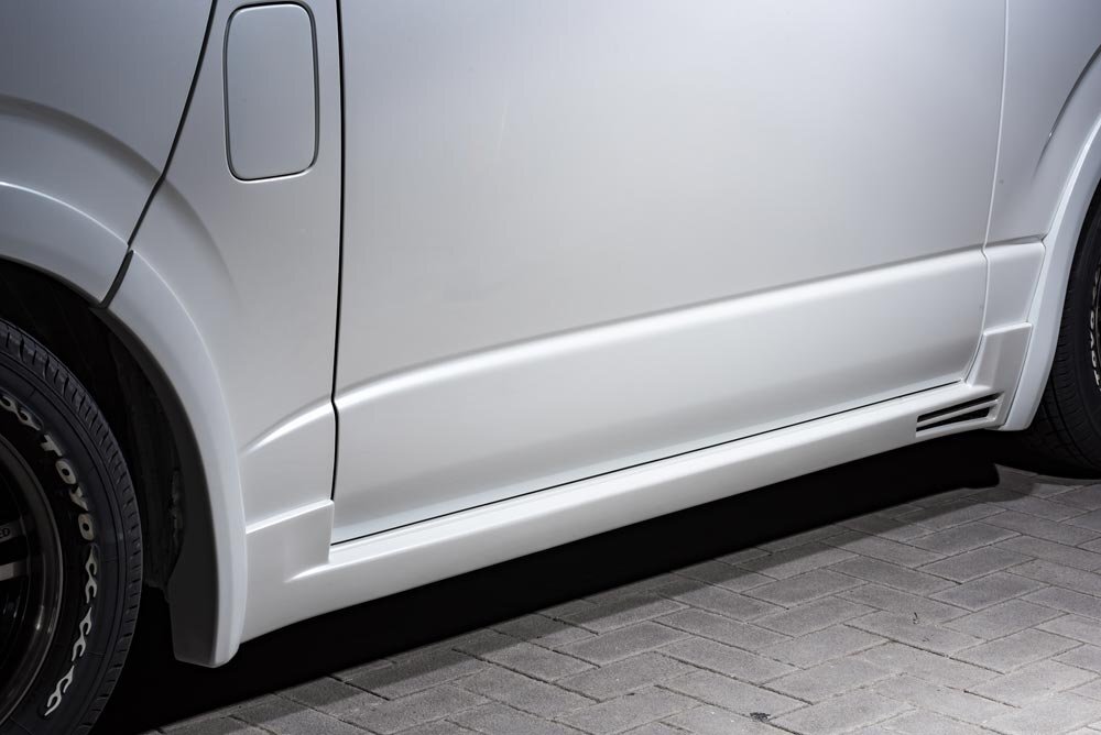 M\'z SPEED サイドステップ ブラックマイカ (209) FRP ハイエースバン KDH201K KDH201V KDH206K KDH206V TRH200K TRH200V H25.12～ 5ドア