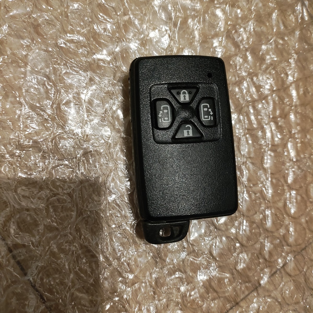 未登録 トヨタ純正 スマートキー アルファードヴェルファイア エスティマヴォクシーノア 初期化　70系50系20系 271451-6230 黒　