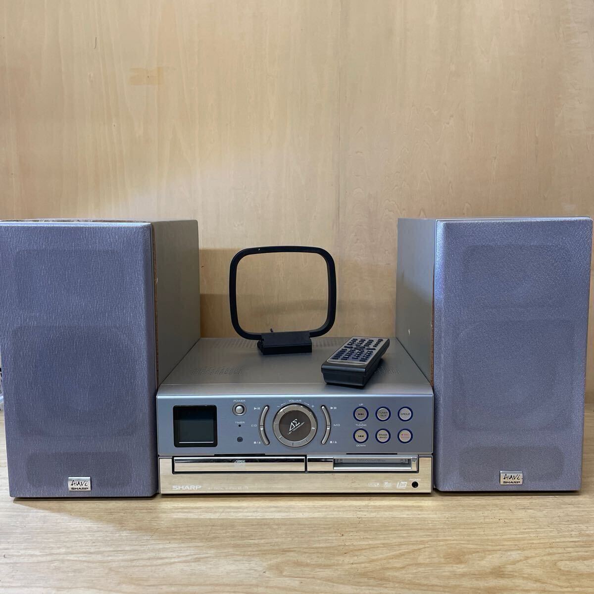 シャープ SHARP 1bit ミニコンポ SD-CX9 中古 SD-CX9-H｜SHARP シャープ SD-CX9-H グレー 1ビットデジタル