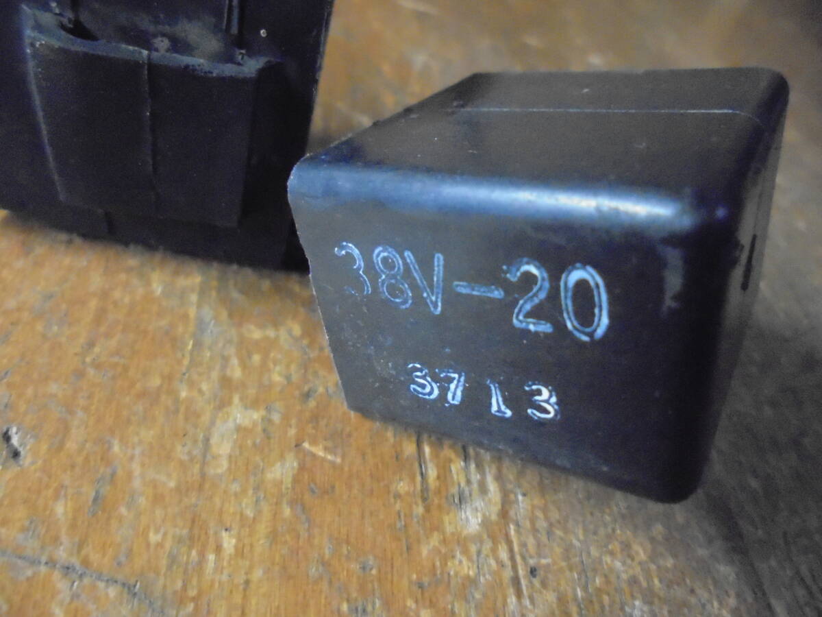 item_image_3
