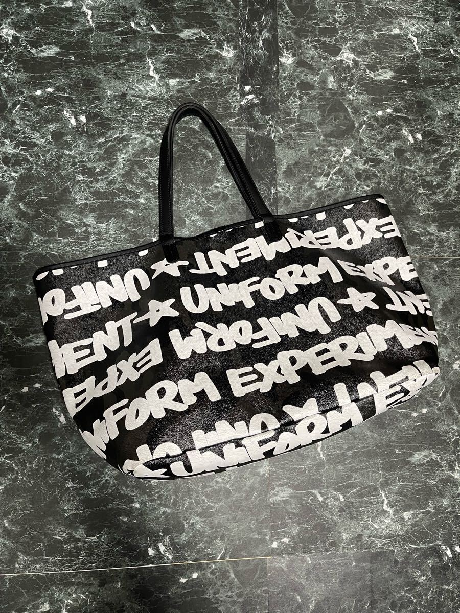 UNIFORM EXPERIMENT ロゴ総柄 トートバッグ PVCBAG UE｜Yahoo