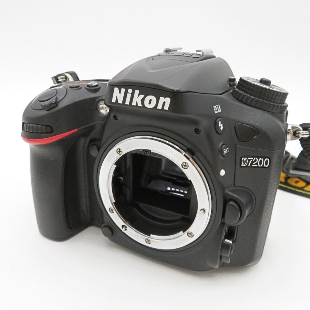 Nikon D7200 デジタル一眼レフ TAMRONレンズ付き