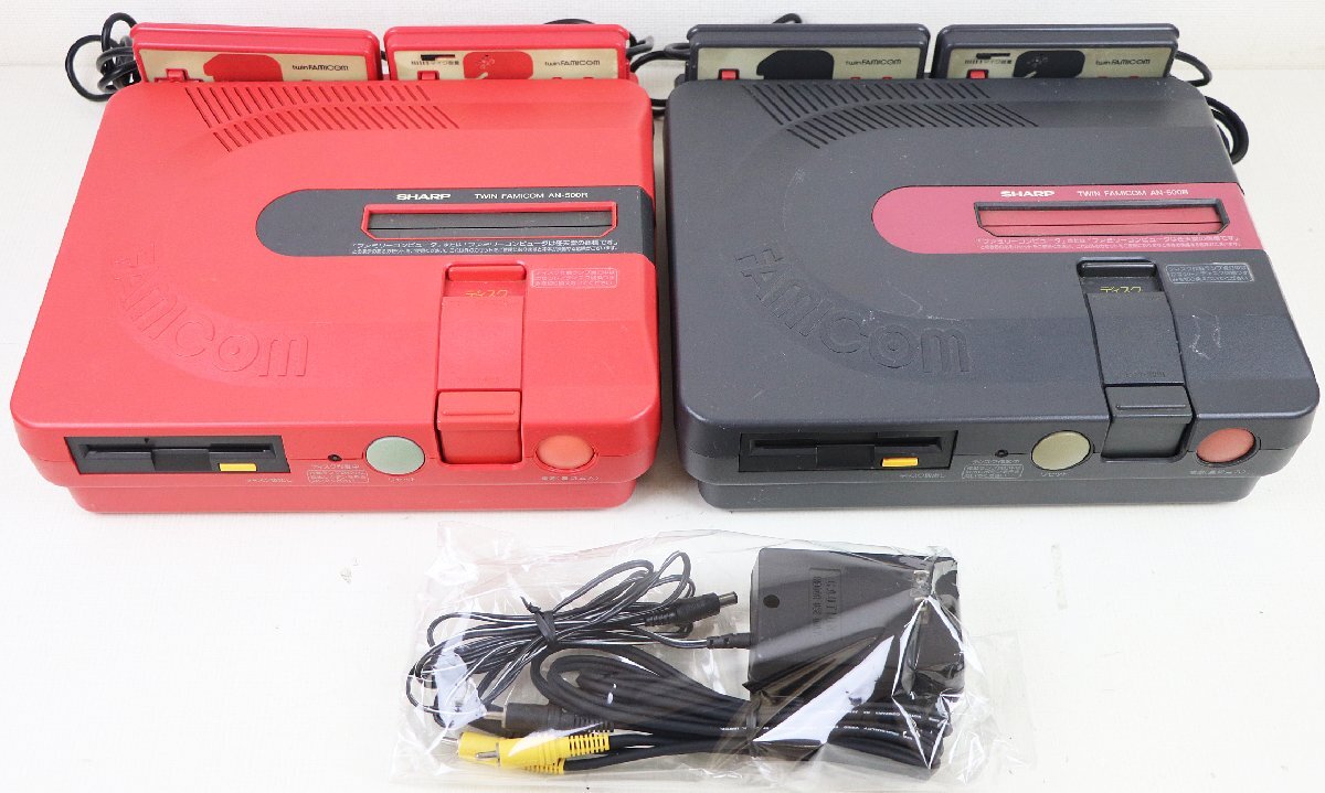 予約販売 M◇ジャンク品◇ゲーム機 シャープ ツインファミコン 2台セット Nintendo Switch