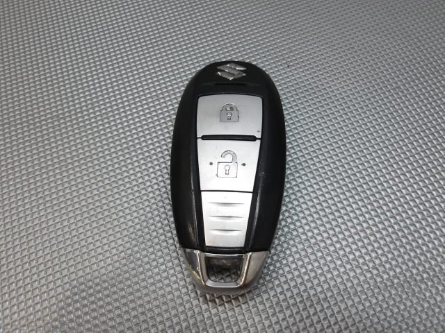 中古 スズキ スイフト ZC72S スマートキー キーレス (棚1607-D206)