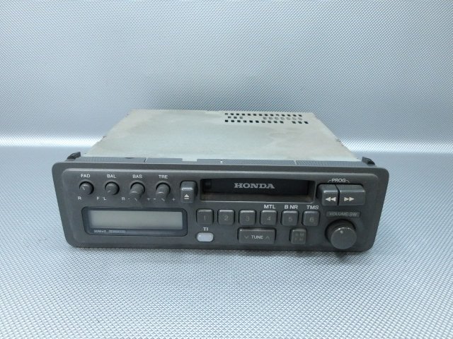 中古 ホンダ シビックフェリオ EG8 純正 KEH-7086ZH カセットデッキ カーオーディオ (棚2762-D303)