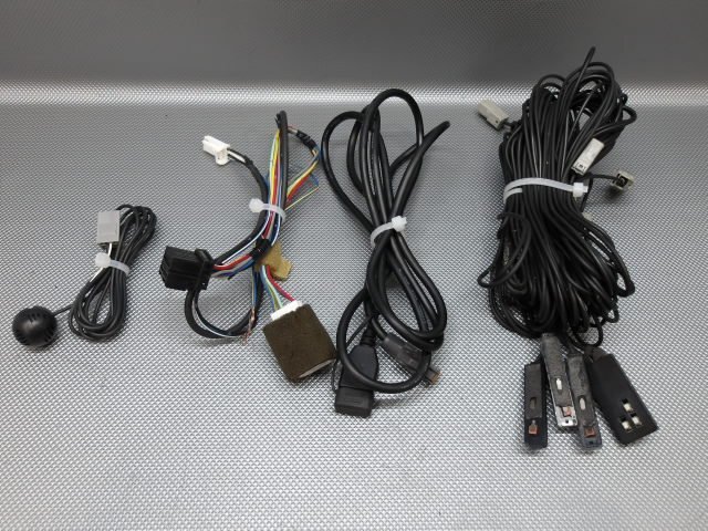  б/у Nissan оригинальный MM114D-W 2016 год карта Memory Navi /CD/ Full seg широкий 2DIN ( полки 3501-D301)