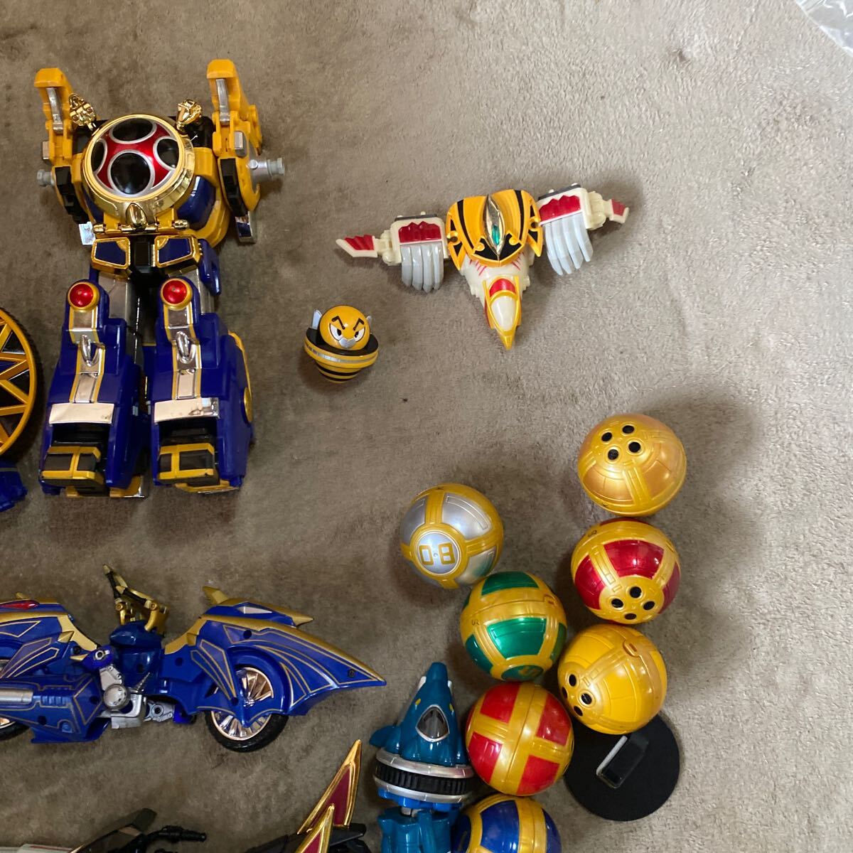 M*c様 忍風戦隊ハリケンジャー玩具シリーズ Amazon.co.jp: おもちゃ 変形玩具 ロボット 忍風戦隊