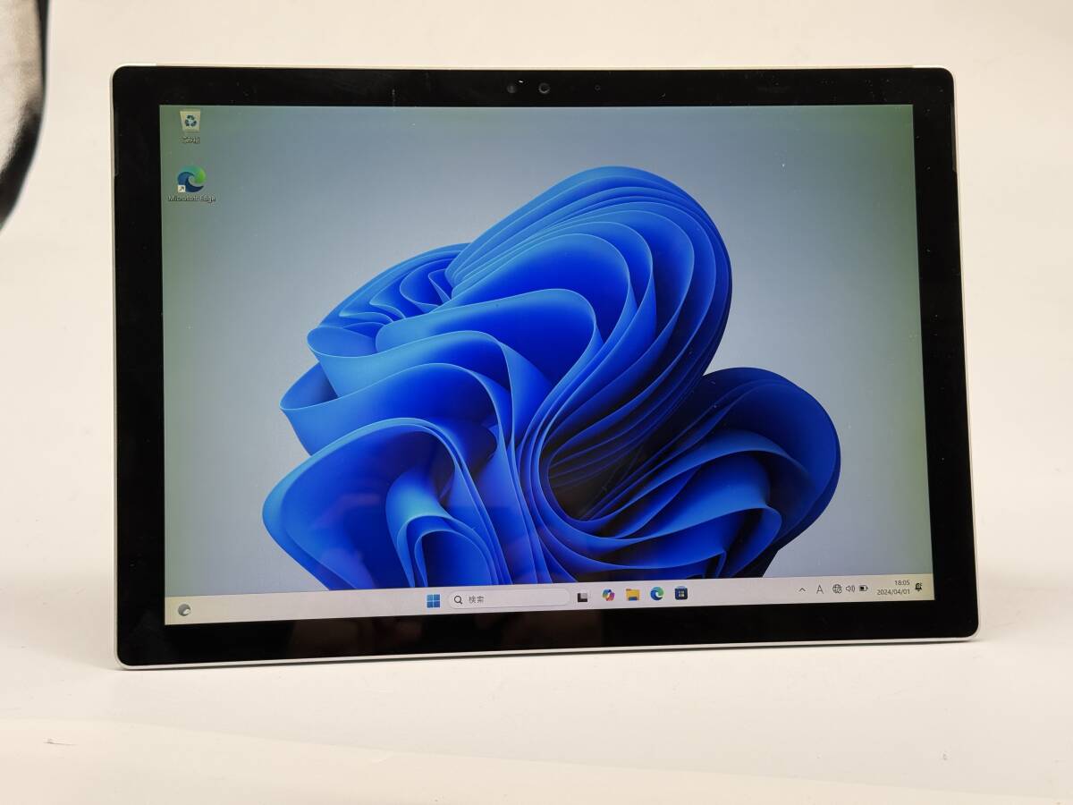 Microsoft Surface Pro4 1724 CPU:i5-6300U/メモリ8GB/M