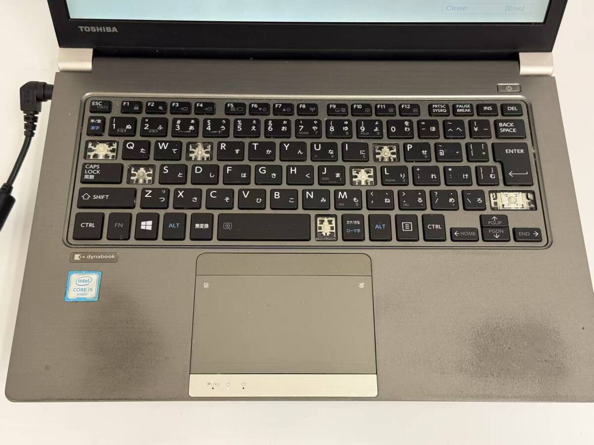 ジャンク品 TOSHIBA dynabook R63/G CPU Core i5-6200U メモリ2GB (1366x768) バッテリーなし「YHOK000243」