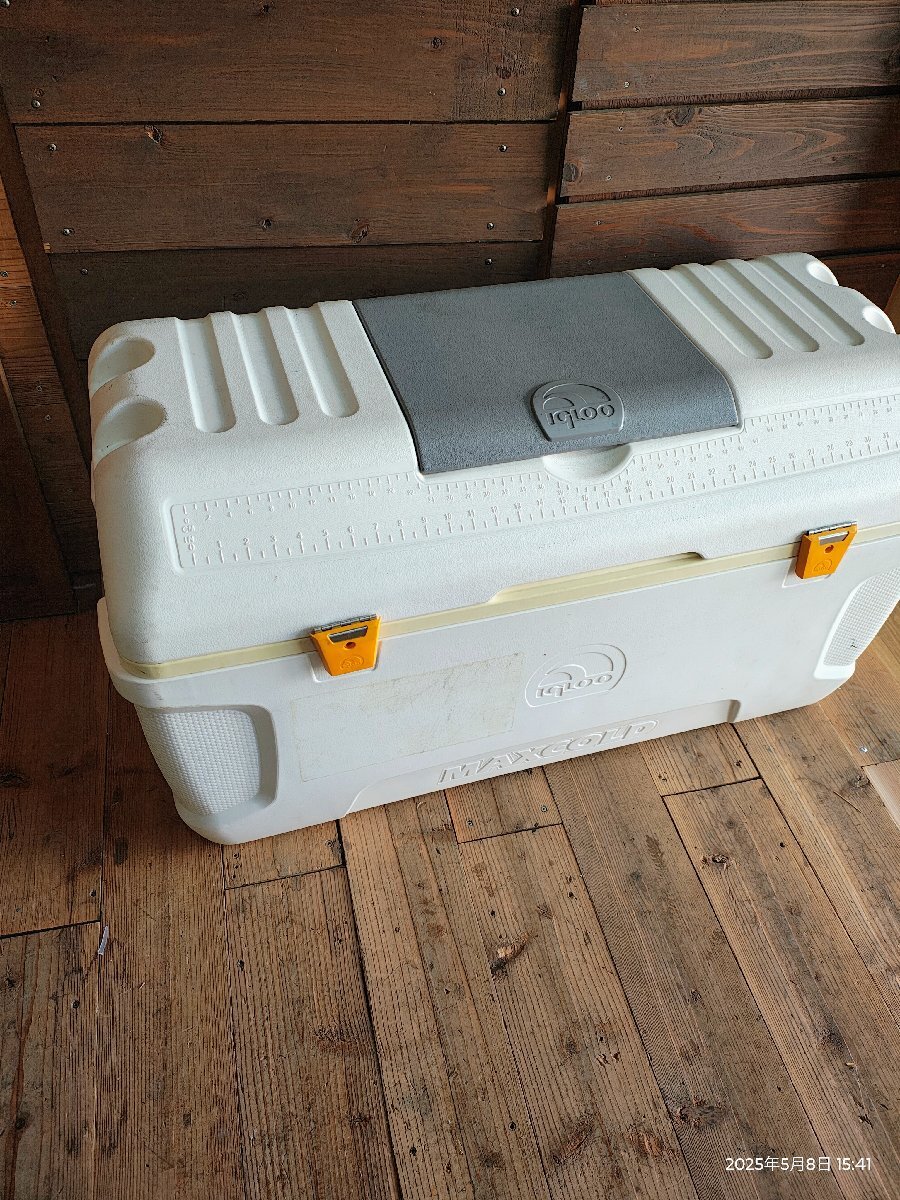 中古 【 IGLOO/MAXCOLD クーラーボックス 155L】外寸 幅：100×約45×高さ約58cm　引取りおすすめ！