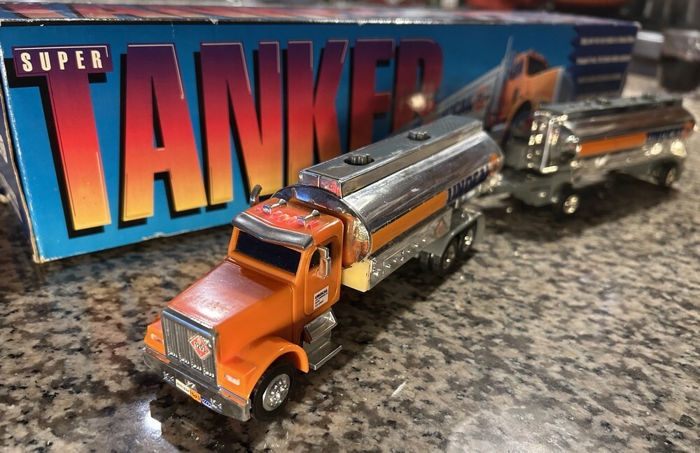 *1995 UNOCAL76 SUPER TANKER(yunokaru76* super язык машина ) редкий *1995 UNOCAL76 SUPER TANKER(yunokaru76* super язык машина ) редкий