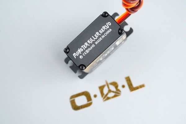 Corona　60KG/8.4V　BL2068防水型IP68　デジタルメタルギア ステアリングサーボ