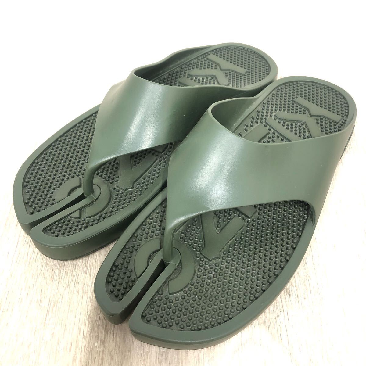 【KENZO】ケンゾー★ビーチサンダル トングK-Beach シューズ K-Beach flip flops メンズ fb55mu100p62 カーキ 05