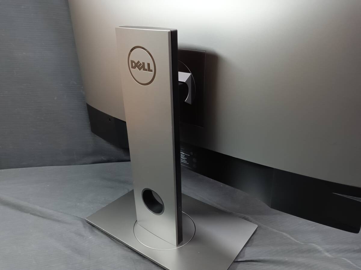 ◇【27インチ/4K/液晶モニター♪】Dell U2718Q [HDMI/DisplayPort] 液晶モニター/動作品_画像4