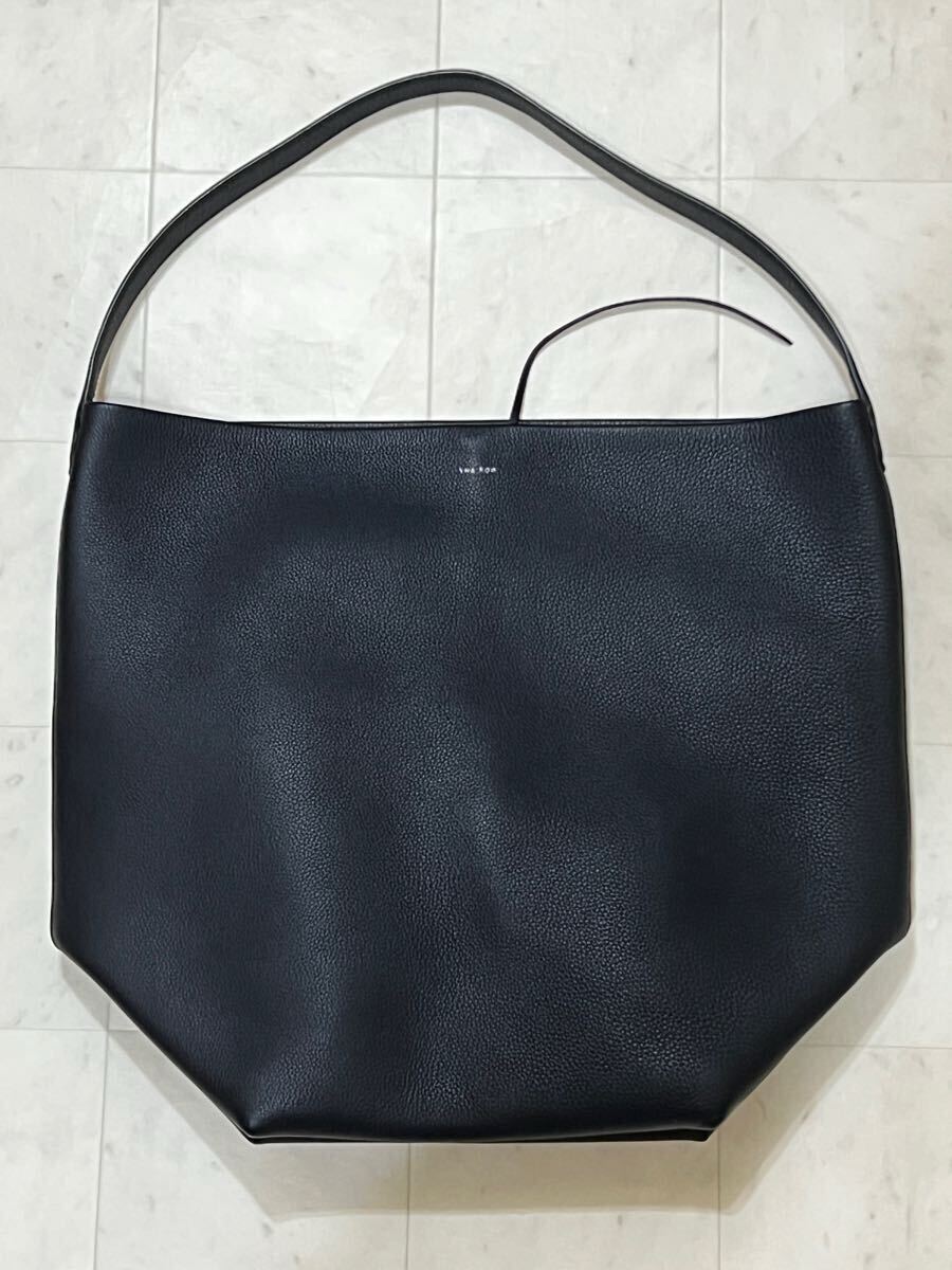 【極美品】THE ROW ザロウ【N/S Park Tote】グレインカーフスキン クラッシック トートバッグ 参考定価399,000円