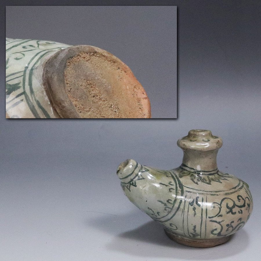 《源》(1円)《14世紀》タイ 古陶 スコタイ窯 染付 唐草文 乳口形 時代物 水滴/箱付