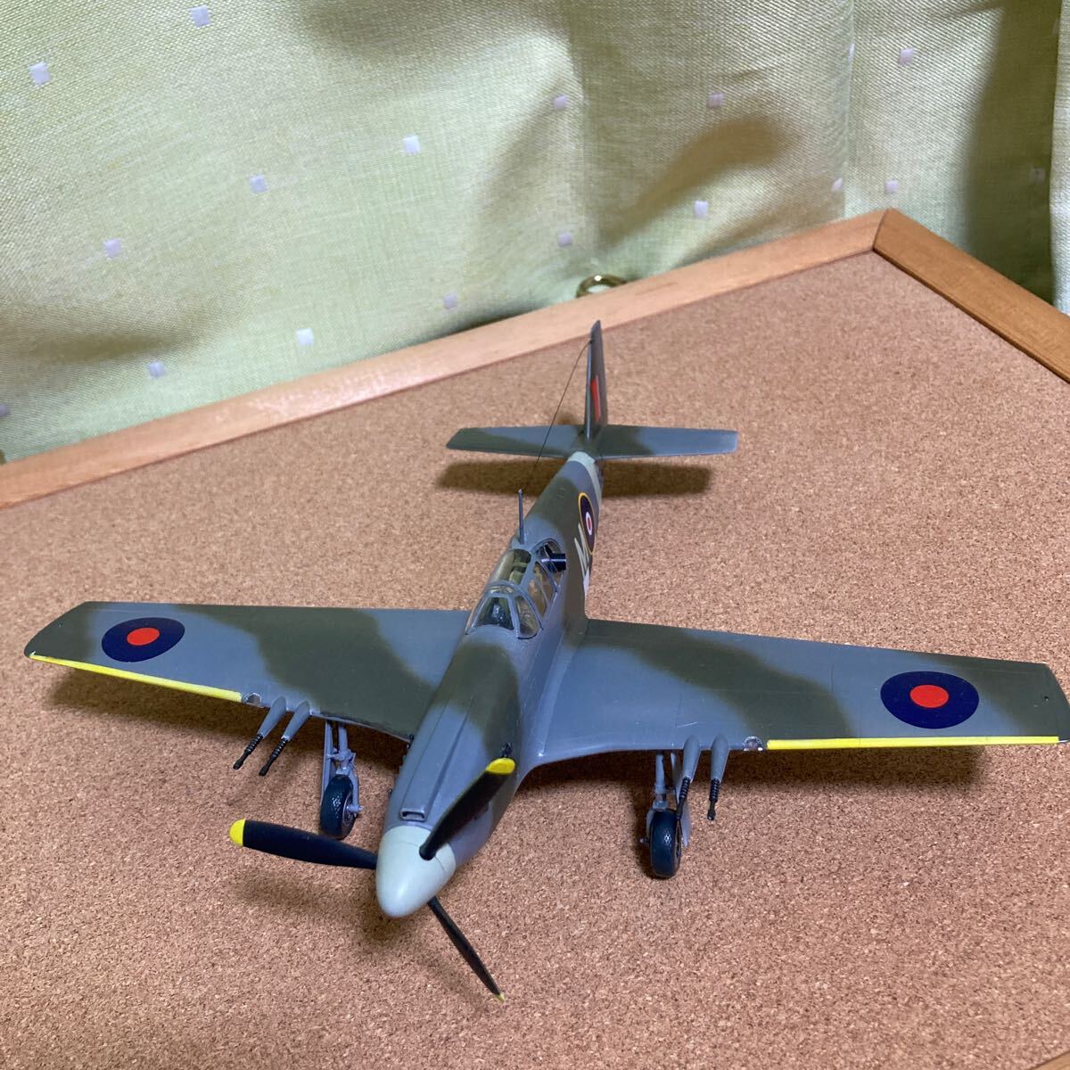 готовый модель 1/48 Mustang ⅠA
