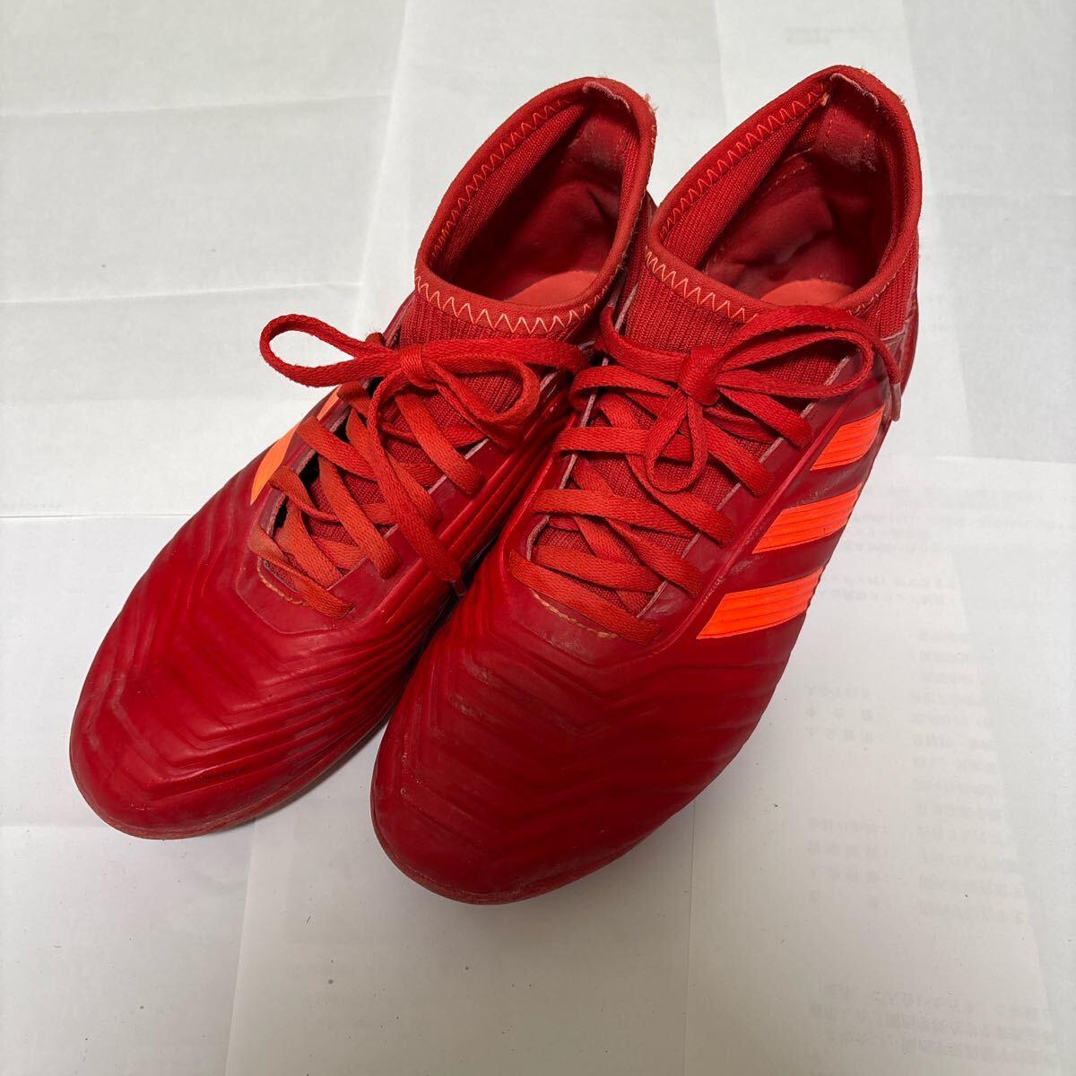 アディダスadidas Predator サッカーシューズ 赤　23.5cm