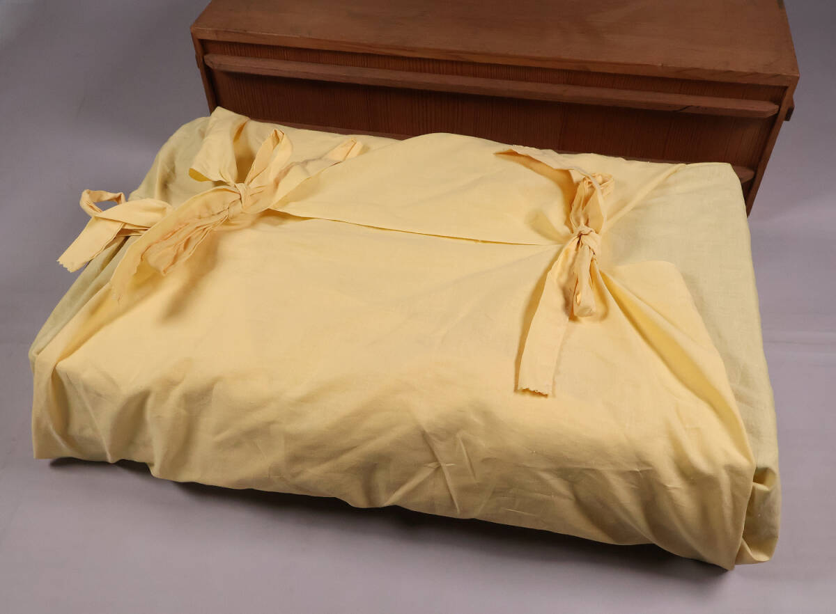 時代唐物 青貝螺鈿細工 楼閣人物 平卓 花台 香炉台 58cm 木製【MA624 時代唐物 青貝螺鈿細工 楼閣人物図 平卓 花台 香炉台 幅58cm 長