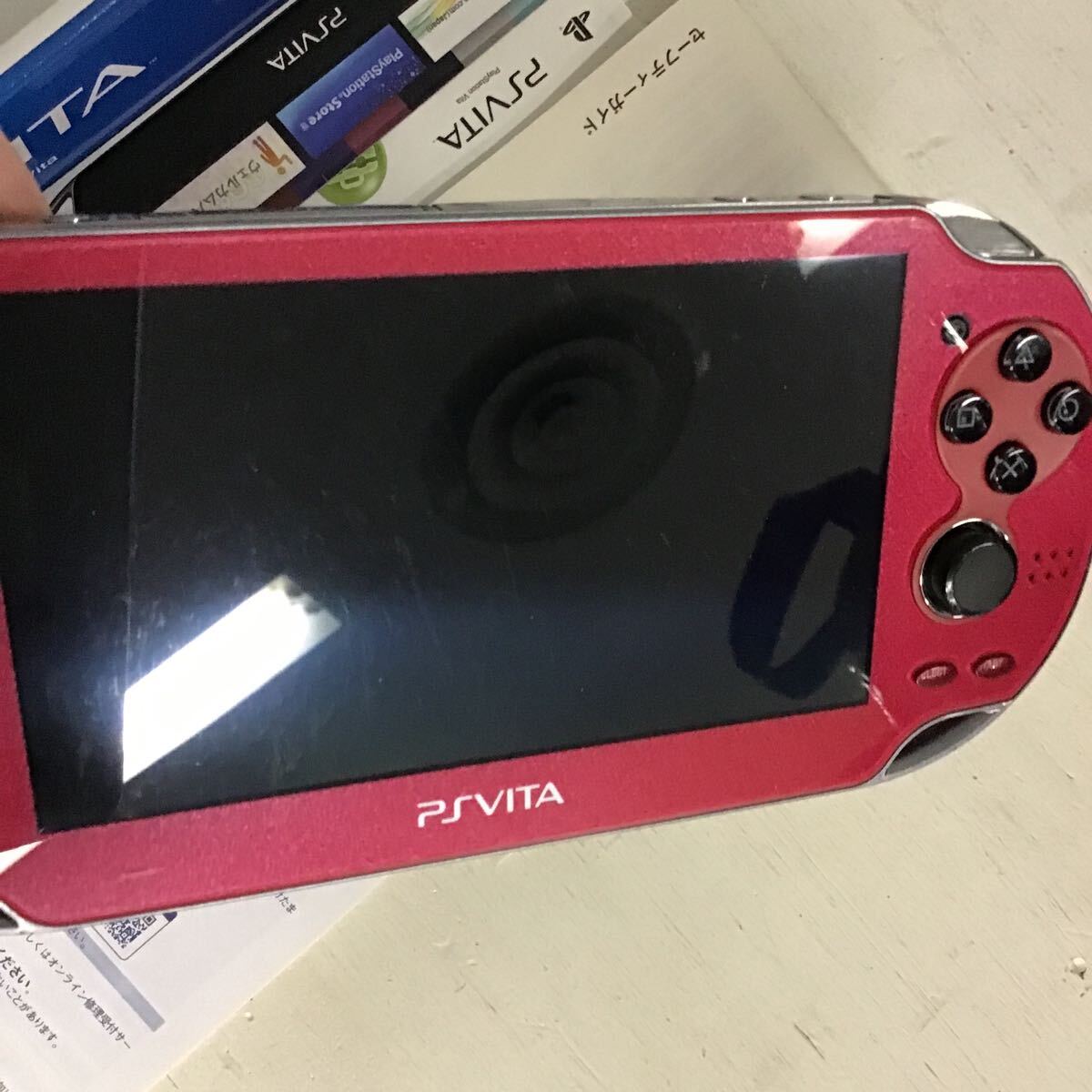 25 【傷・欠品あり】 SONY PlayStation Vita PSVITA レッド