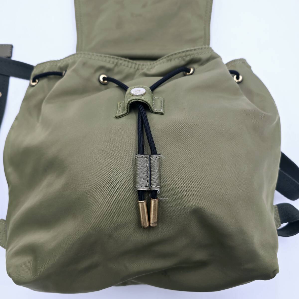 美品　MARC JACOBS TROOPER バックパック マークジェイコブス　巾著