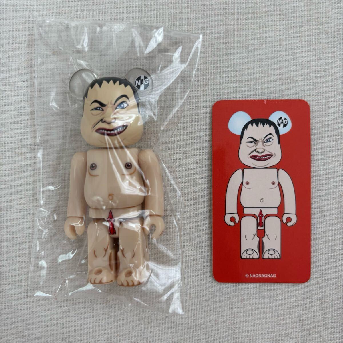 激レア未開封】BE@RBRICK シリーズ32 NAGNAGNAG 赤 シークレット