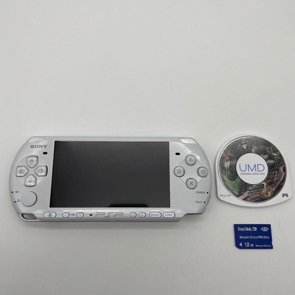 オープンセール 福袋 PSP-3000 極美品 SONY 付属品 セット メモリースティック ソフト PSP3000シリーズ