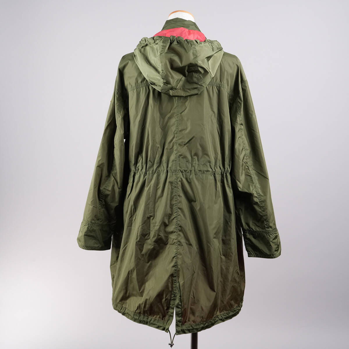 【即決?送料無料】美品 [LICHI]モンクレール [サイズ１] [カーキ] レディース ジャパンタグ MONCLER 