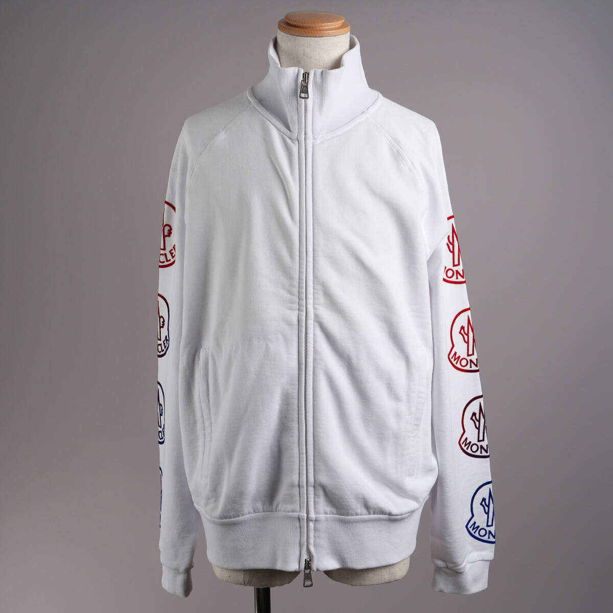 【即決?送料無料】新品同様 [スウェット]モンクレール [サイズL] メンズ ジャパンタグ MONCLER 