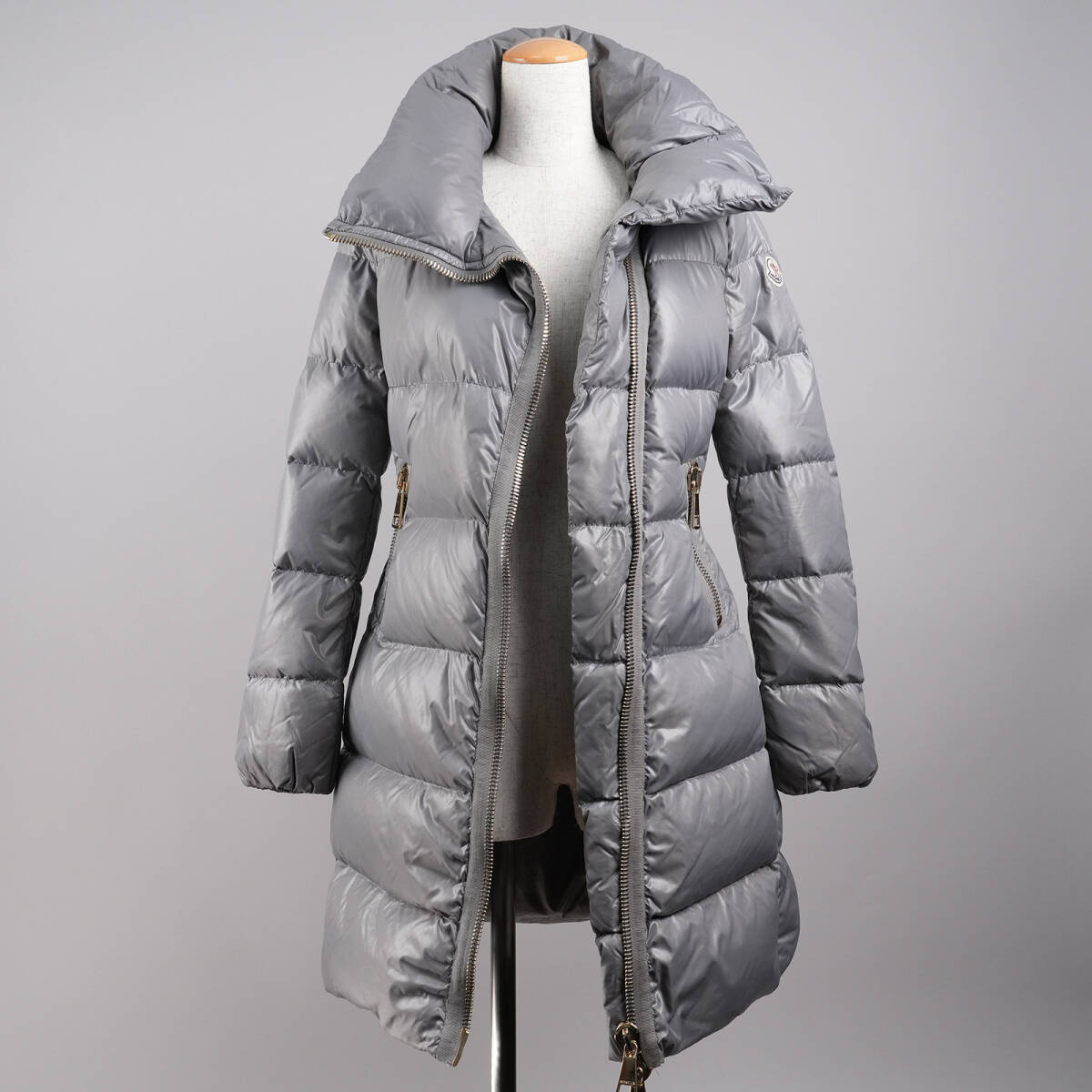 【即決?送料無料】 [JOINVILLE]モンクレール [サイズ１] [グレー光沢] レディース ジャパンタグ MONCLER 