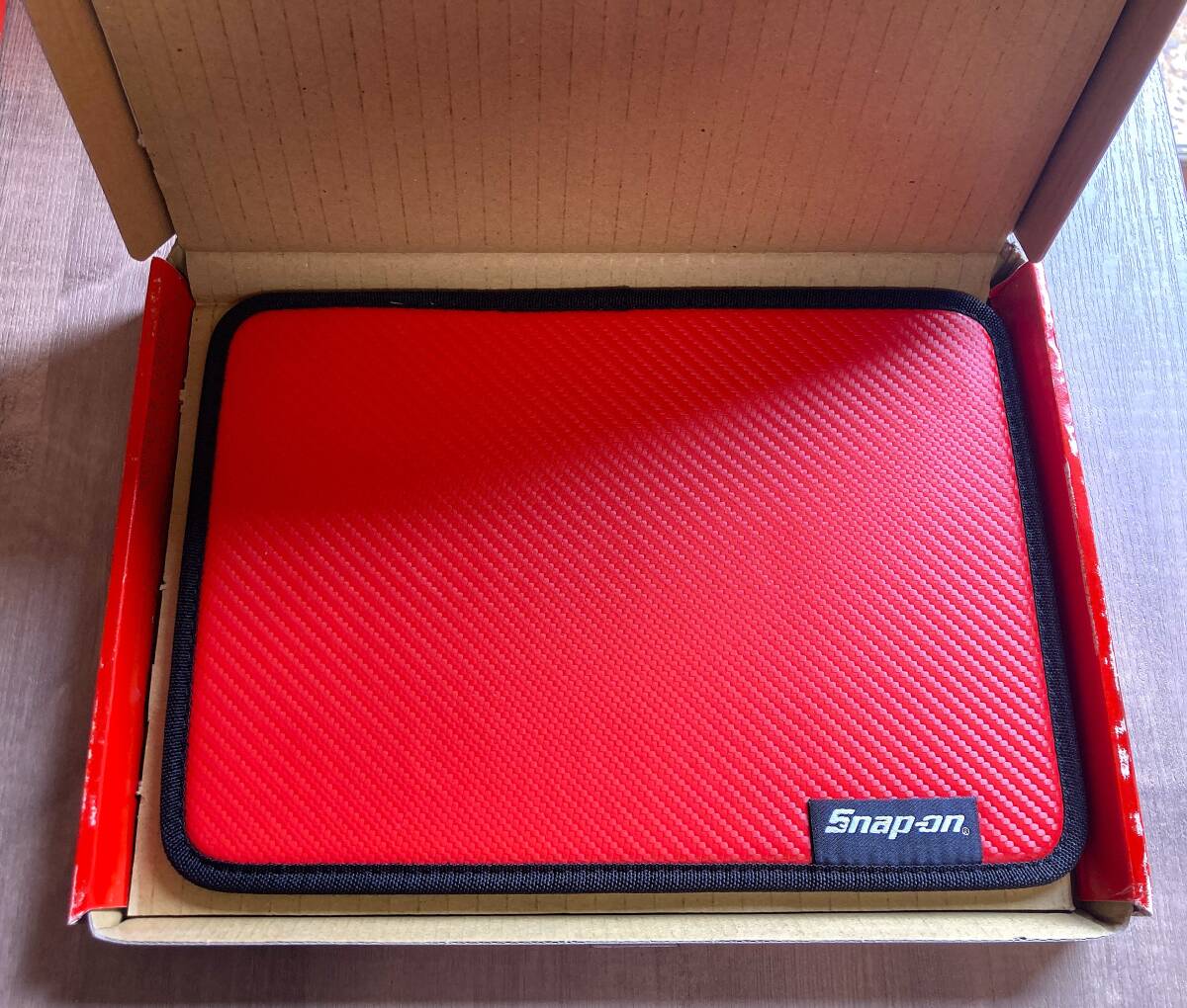 Snap-on Snap-on MAGMATR RED магнит коврик красный не использовался ликвидация запасов 